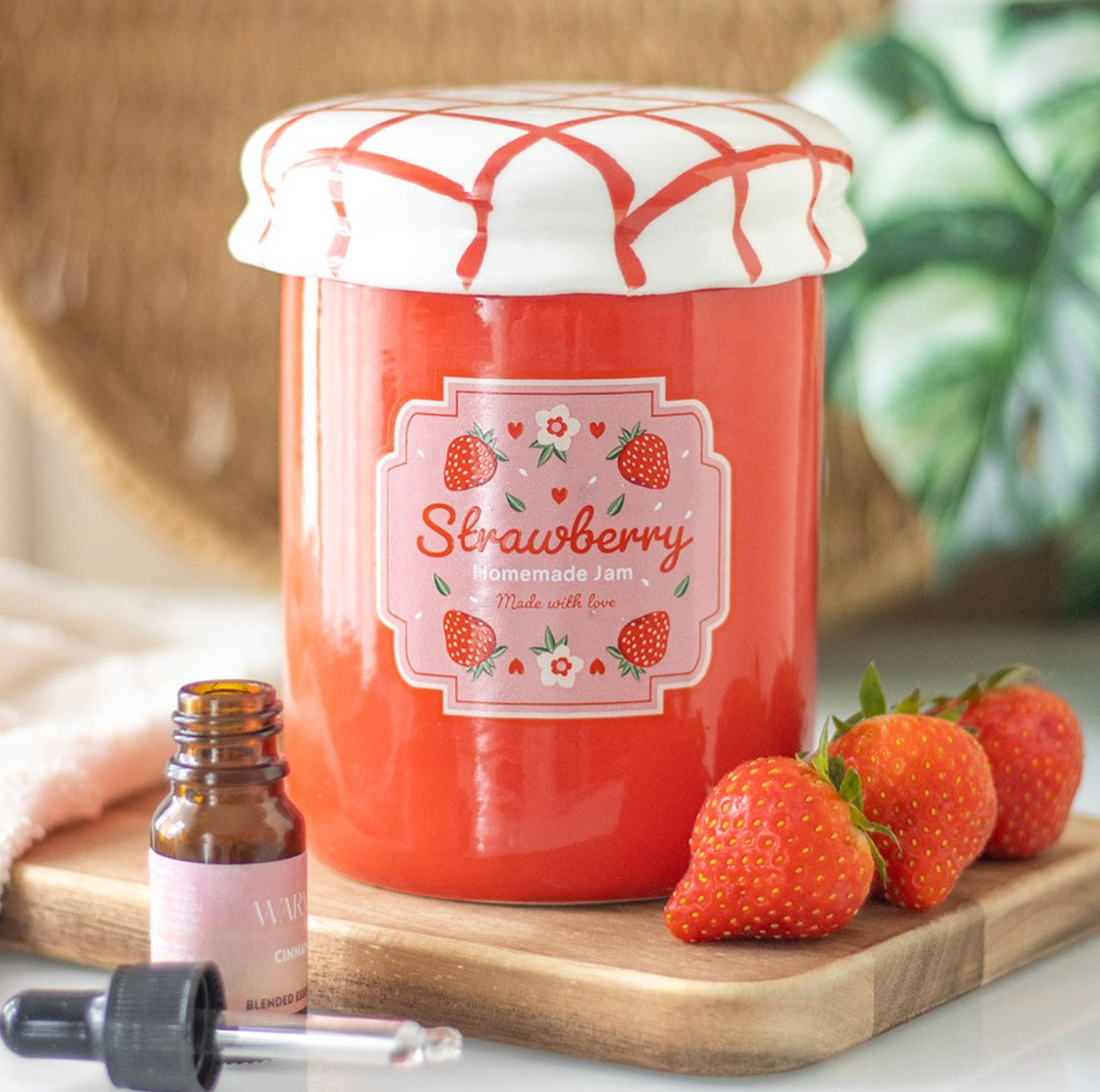 STRAWBERRY JAM WAX WARMER