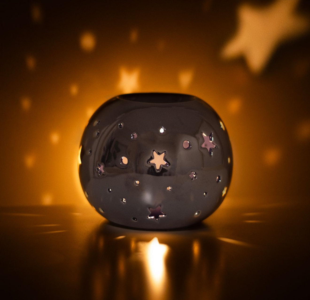 IRIDESCENT STAR OIL BURNER AND WAX WARMER